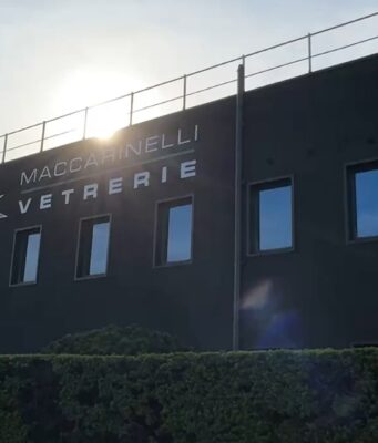Vetrerie Maccarinelli, “dette falsità. Ecco la nostra verità”