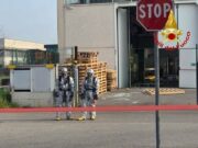 Esplosione a Erbusco, 5 feriti. Nessun allarme per la salute
