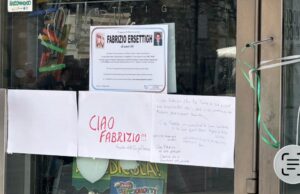 Ciao Fabrizio, l’affetto dei bresciani all’edicolante di largo Formentone