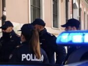 Finto carabiniere, bloccato davanti alla casa della vittima