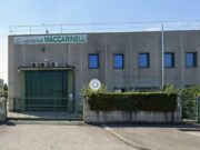 Licenziati con un messaggio WhatsApp. Sette lavoratori a casa