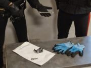 Beccato con monopattino sospetto e arnesi da scasso, denunciato
