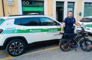 Bici elettrica rubata, il GPS porta dritto al ladro: denunciato