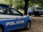 Coltelli, droga in tasca e nei parchi: controlli a raffica in città