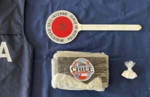 Oltre un chilo di droga nascosto in cantina tra i vestiti: arrestato