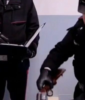 Armi, la “stretta” dei Carabinieri: 80 denunciati, 60 revoche