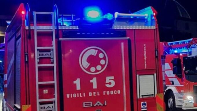 Frontale nella notte a Desenzano 18enne in condizioni critiche