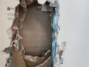 Muro sfondato e cassa dell’Italmark rubata: colpo all’ex Carnevali
