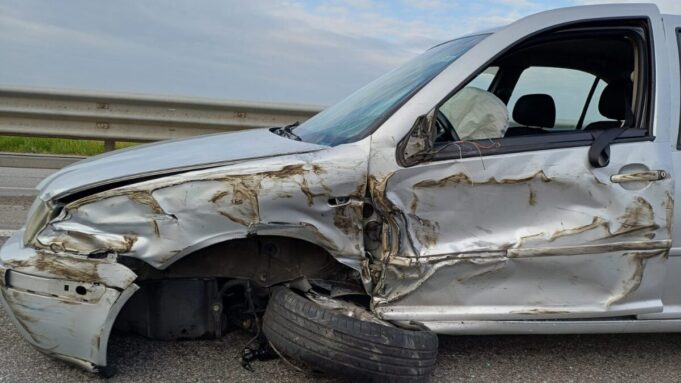 Non causa l’incidente, ma guidava ubriaco patente sospesa