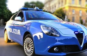 Preso dopo il furto al Conad, prende a calci e pugni gli agenti
