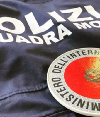 Rubano un portafogli e svuotano il conto della vittima in un lampo