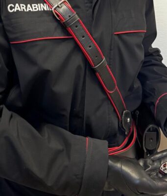 Desenzano, litiga per una sigaretta e lo accoltella
