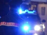 Minaccia un vicino e con una mazza i carabinieri. Arrestato