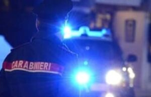 Chiari, 19enne ubriaco in pronto soccorso aggredisce i carabinieri