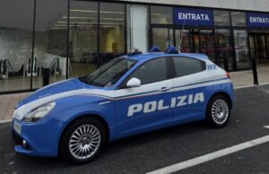 Colpo fallito all’Ipertosano: la vigilnza lo ferma con alcolici nascosti