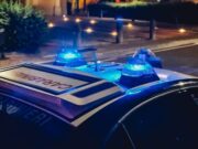 Sorpresi a rubare in villa, si lanciano dal balcone per sfuggire