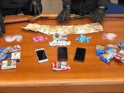 Trovato con la cocaina in auto ma a casa ne nasconde molta di più