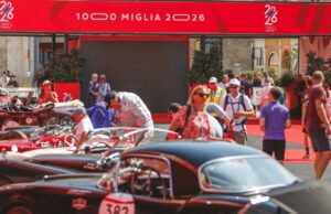 1000 Miglia, da Brescia è ripartito il sogno della Freccia Rossa