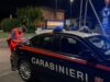 Alcol, patenti revocate e oggetti pericolosi: notte di controlli in Valle