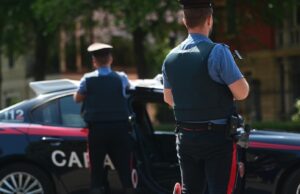 Fuga dopo un controllo: arrestato 25enne, aveva la patente ritirata