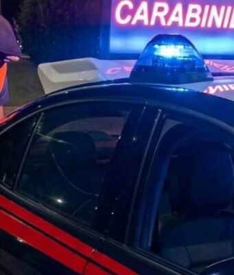 Aggredisce gli anziani genitori, il padre grave in ospedale: arrestato