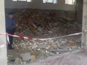 Crolla una parete in un capannone, 71enne muore sul colpo
