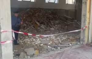 Crolla una parete in un capannone, 71enne muore sul colpo