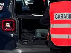 La compagna denuncia l’aggressione, il giudice dispone il carcere