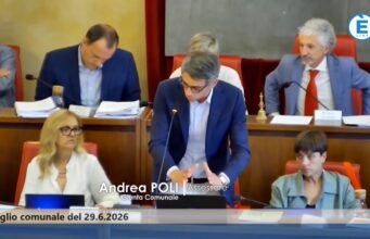 Poli al Centro Destra, “sul commercio sparate numeri a caso”