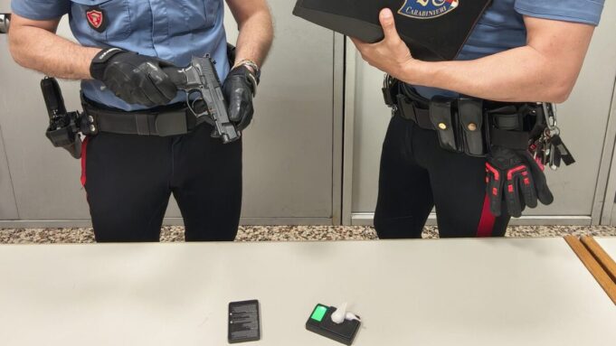 carabinieri roncadelle pistola aria compressa