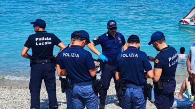 Desenzano, 117 persone identificate e hashish sequestrato