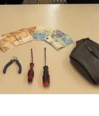 Manerbio, sorpreso mentre ruba in un’auto: arrestato 47enne