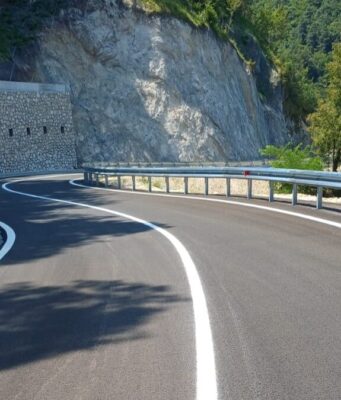 Frane sulla Sp 9, finiti i lavori: altri quattro cantieri entro l’estate