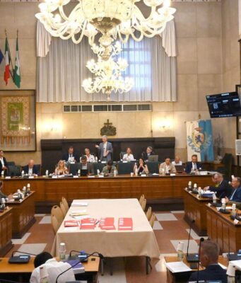 Ex Pietra, via libera dal Consiglio a Turboden. Il centro dx si astiene