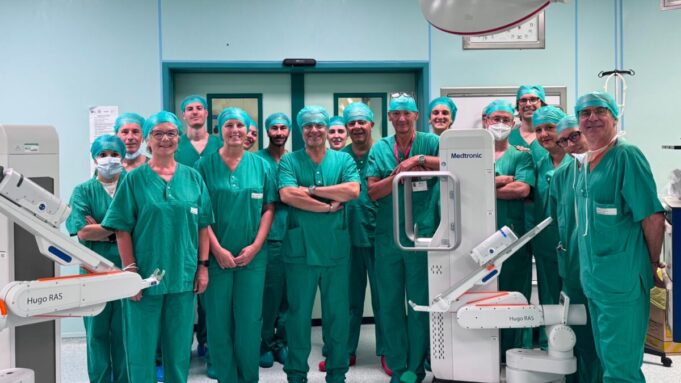 Sanità pubblica, a Chiari debutta la chirurgia robotica mini-invasiva