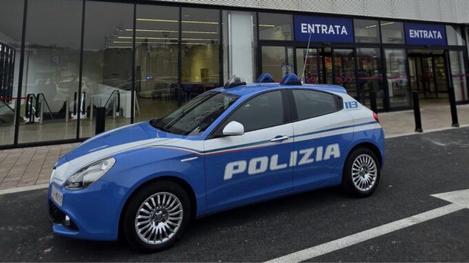 Tenta il furto all'IperTosano, poi minaccia di morte la vigilanza