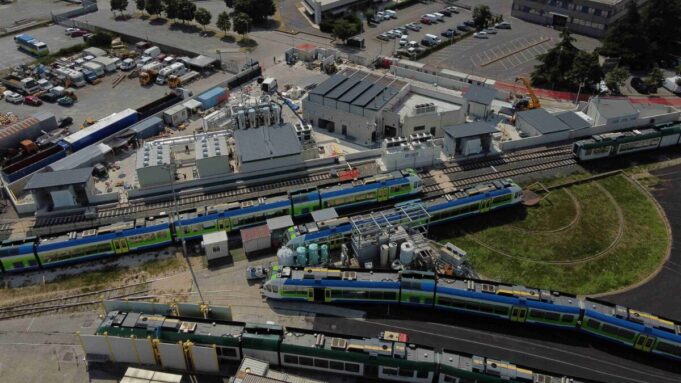 Treni a idrogeno, terminati in tempo gli impianti di Iseo ed Edolo