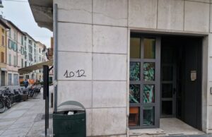 “10.12” Sul muro del Pd. Cammarata, “oltraggio alle vittime e alla città”
