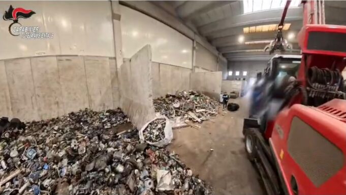 traffico internazionale rifiuti carabinieri